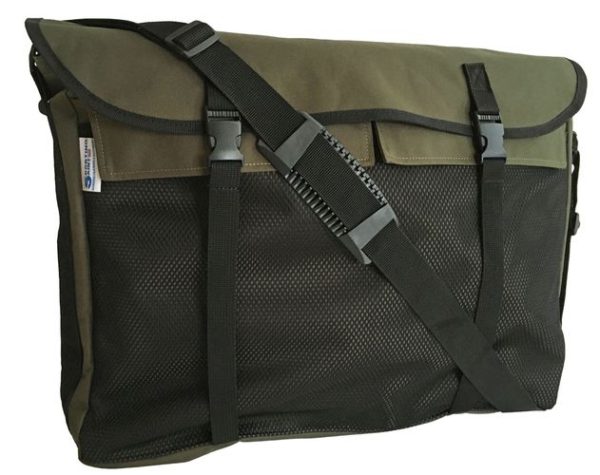 Medium game bag tack bag